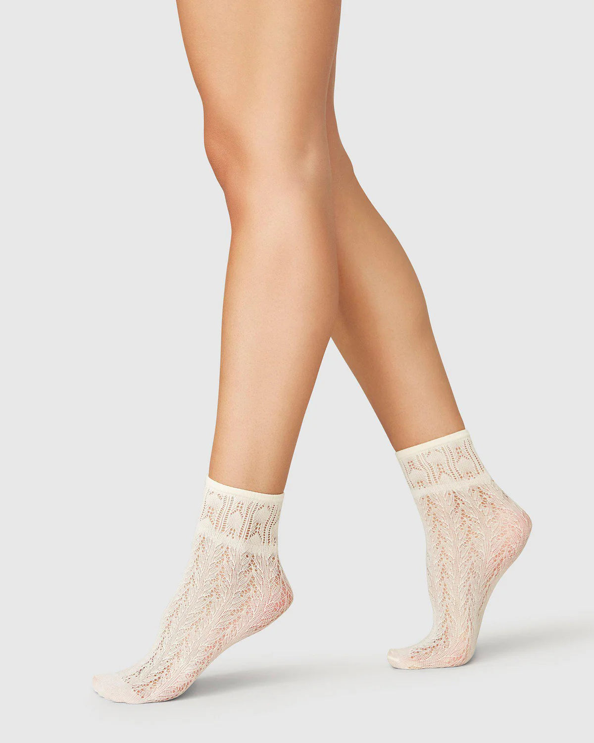 erica crochet sokken | creme