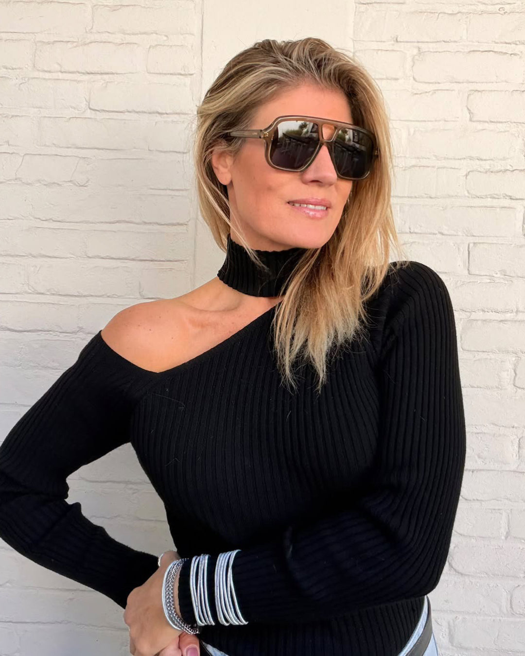 Asymmetric cut-out knit