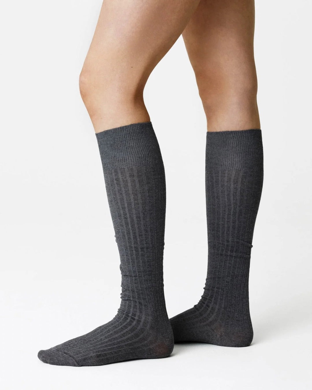 Loelle ribbed knee-highs dark grey