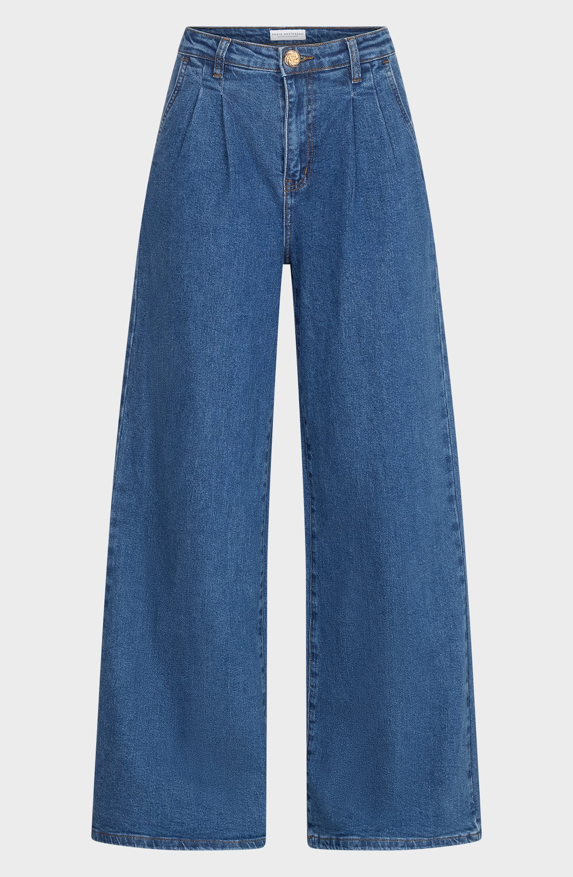 Aria jeans