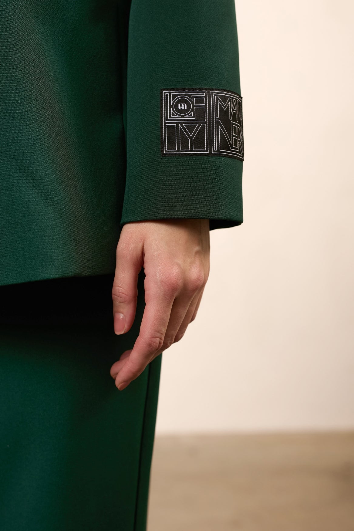 Mae blazer