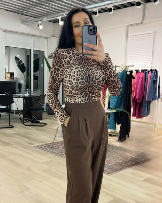 Yara top