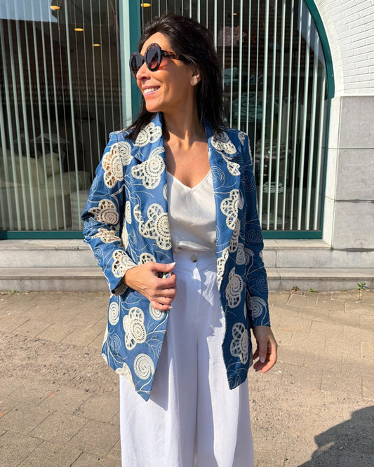 Blazer met gehaakte details